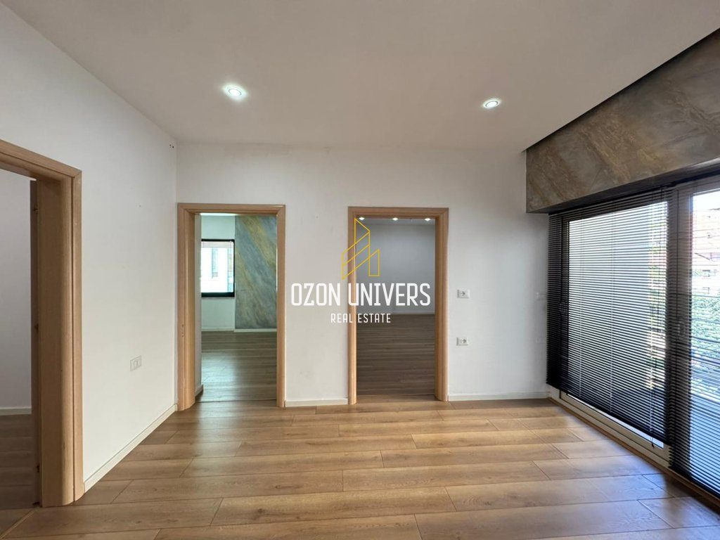 Apartament 2+1 me qira për biznes në Bllok! 4