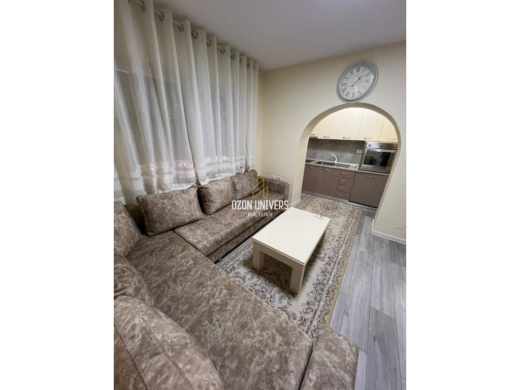 Apartament 1+1 për qira, në Myslym Shyr! 2