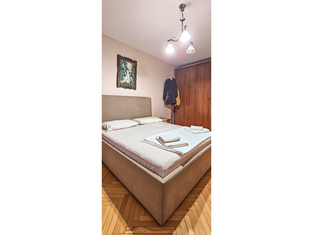 Apartament 2+1 për qira në Myslym Shyr 4