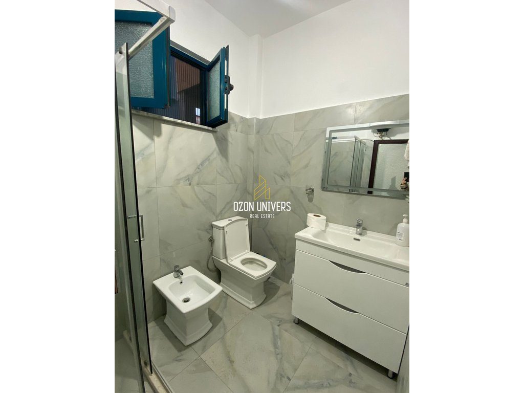 Apartament 1+1 për Qira tek Rruga Jordan Misja! 3