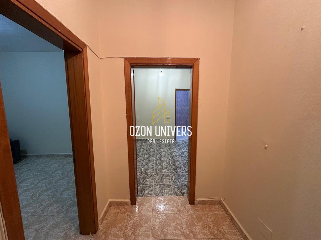 Jepet me qira apartament 3+1+2, tek Komuna e Parisit! 4
