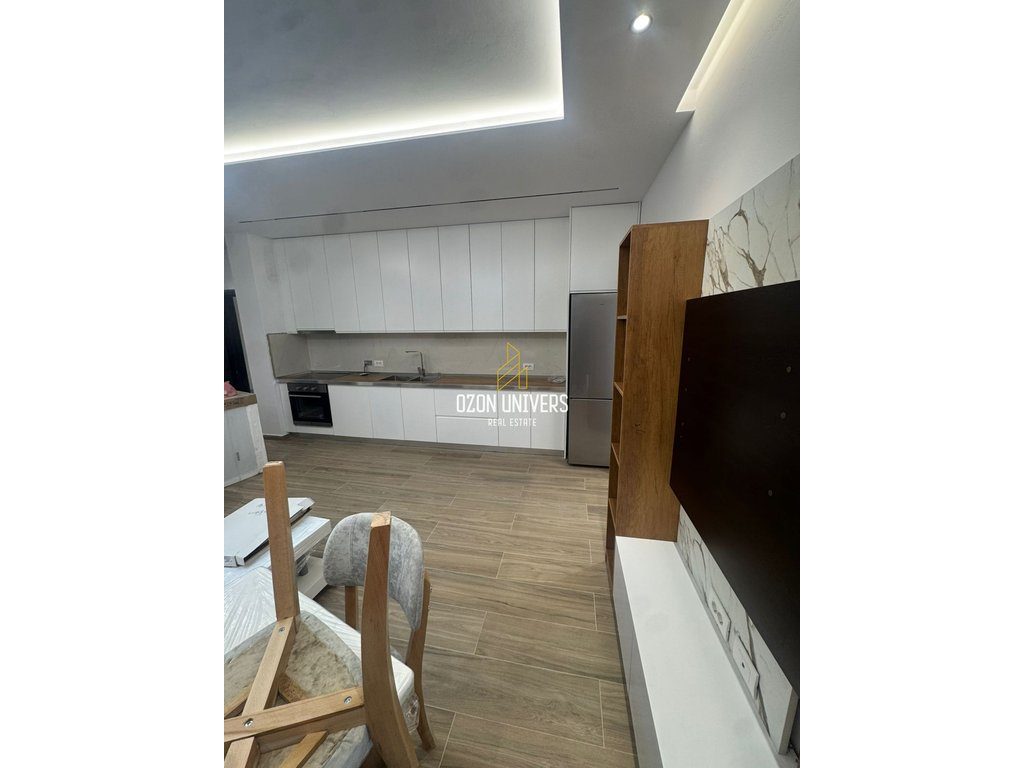 Apartament 1+1 për qira tek 5 Maji! 2