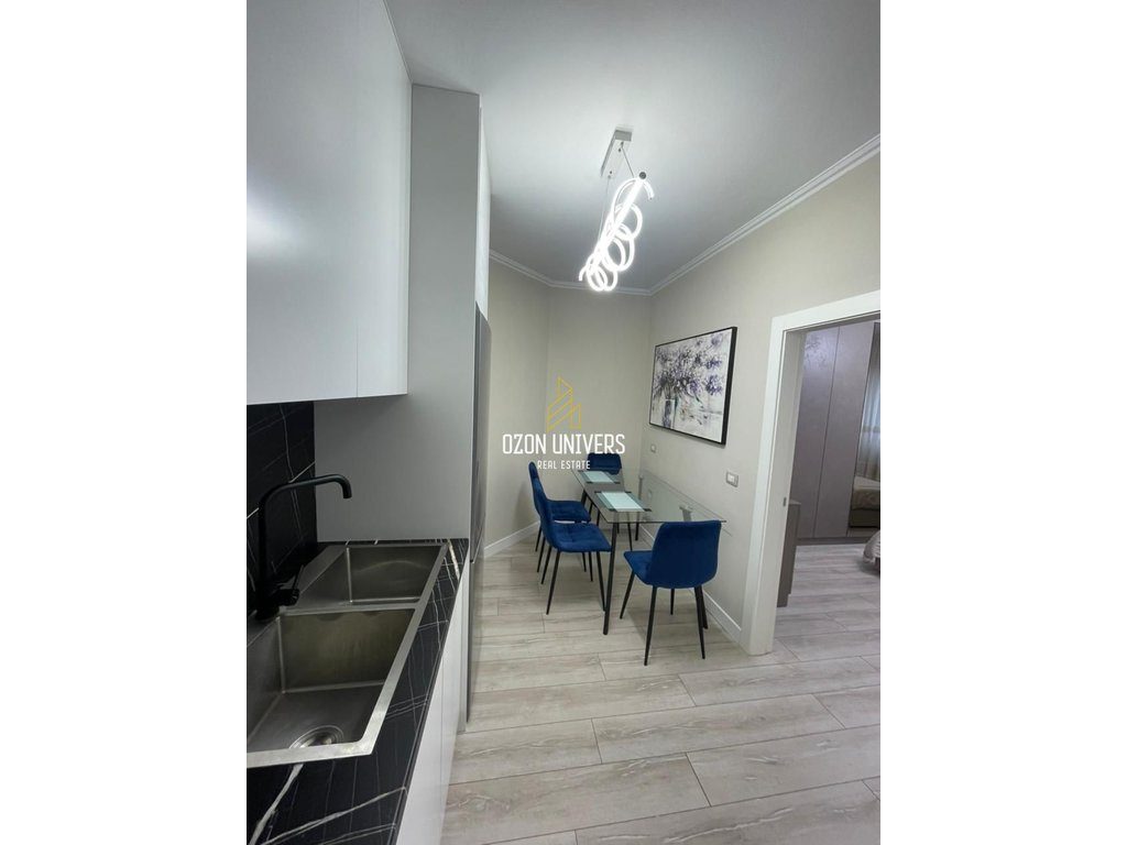 Apartament 1+1 për qira tek Rruga e Kosovarëve! 4