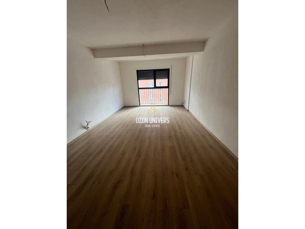 Apartament 2+1 me qira për biznes, tek Ish Stacioni i Trenit! 3