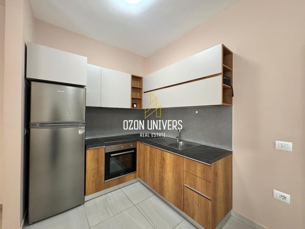 Apartament 1+1+Parking për qira tek Pazari i Ri, pranë Qendrës Linkoln! 4