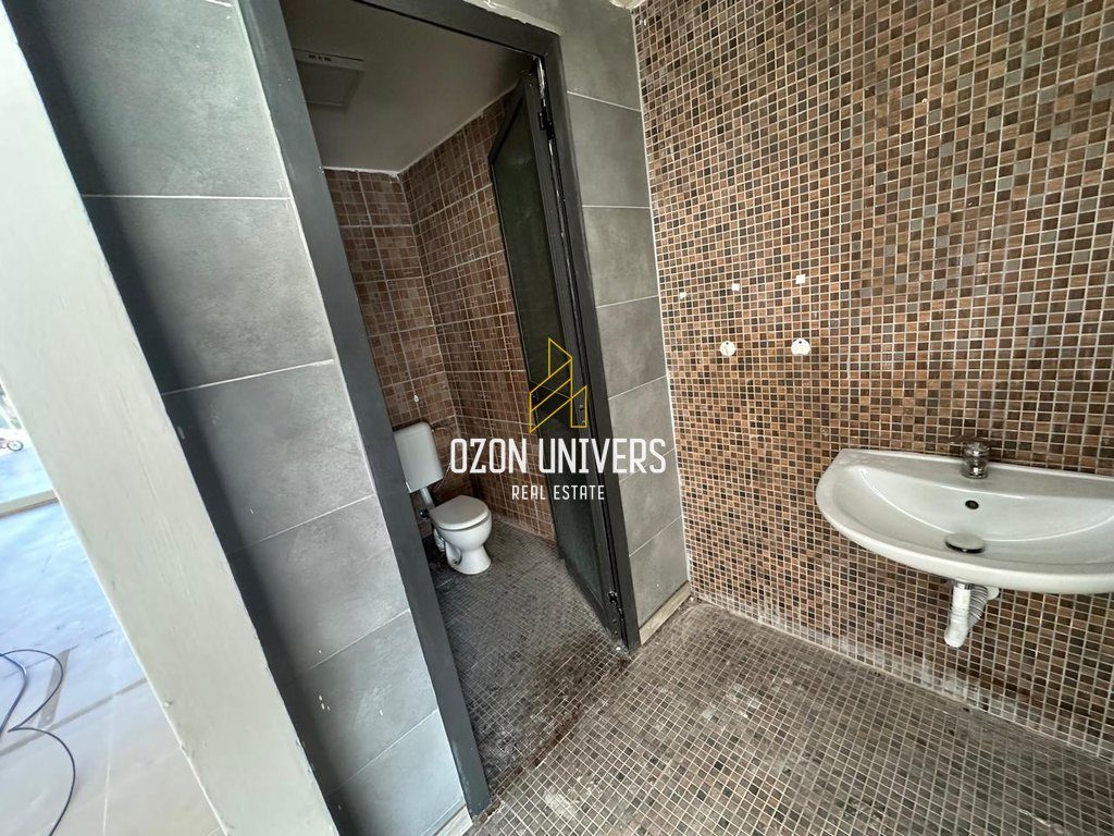 Ambient Biznesi për Qira në Kombinat, Rruga Besim Alla! 4