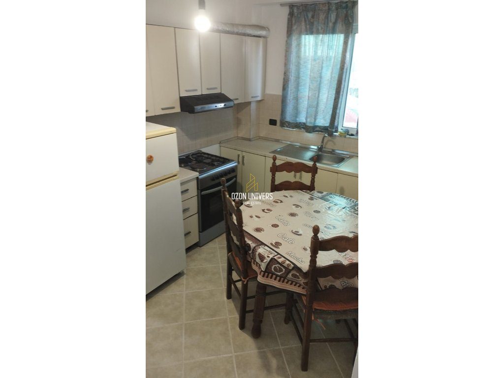 Apartament 1+1 për Qira, tek Stacioni i Trenit!