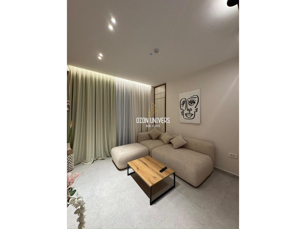 Shitet apartament 3+1 i ndarë në 3 njësi, tek Golden Tower, Mine Peza! 2