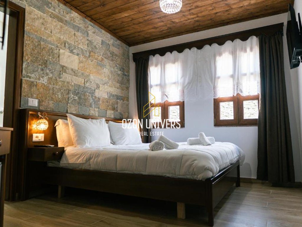 Hotel për shitje ose qira, në Gjirokastër!