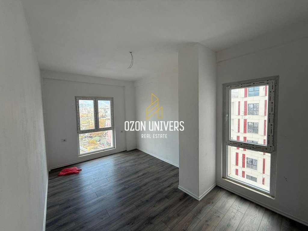 Shitet Apartament 2+1+2 në Zog të Zi! 2