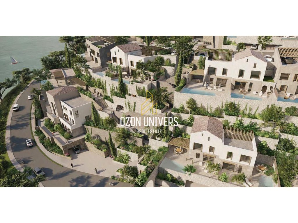 Vile Luksoze Për Shitje në Folie Village, Jale