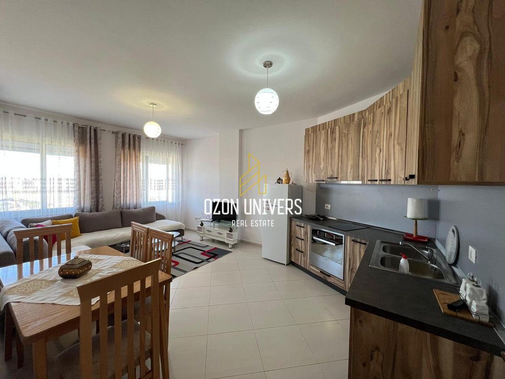 Apartament 1+1 për qira, në Yzberisht! 2