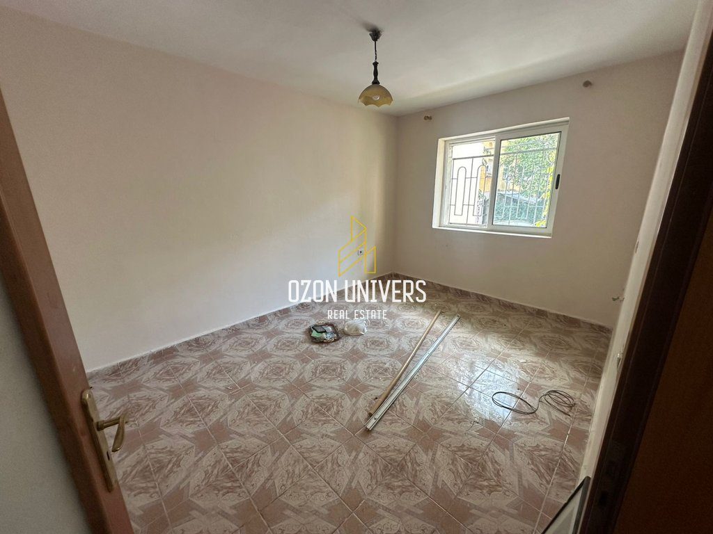 Apartament 2+1 Per Qira tek Xhamlliku! 2