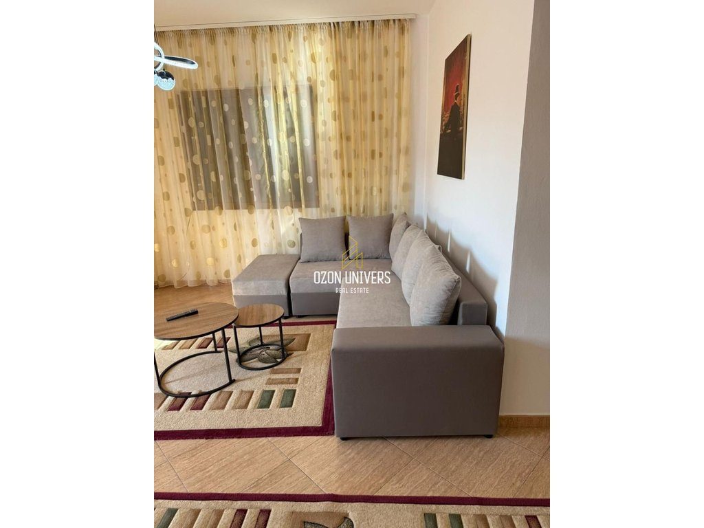 Jepet me Qira Apartment 3+1 tek Siri Kodra