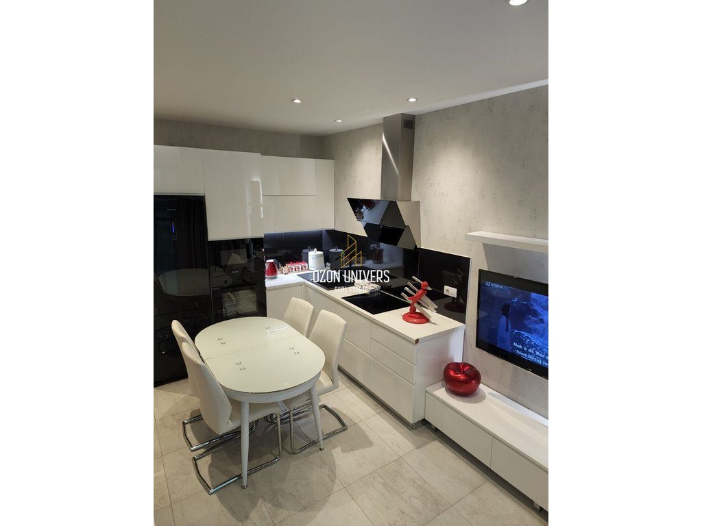 Apartament 2+1 për Qira – Ambasador 3, pranë Stadiumit Air Albania 4
