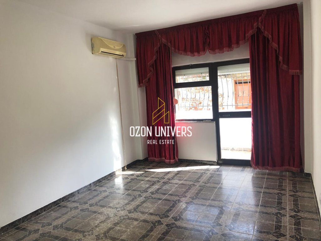 Apartament 2+1+2 me qira për biznes në Myslym Shyr! 2