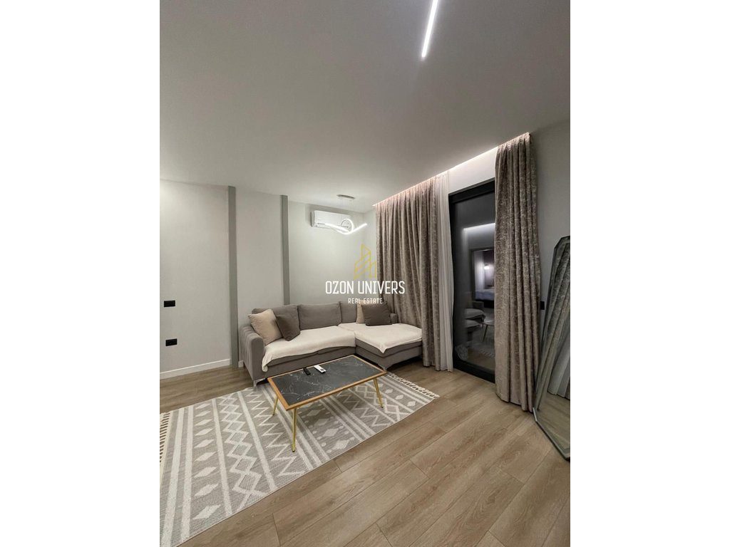 Apartament 2+1+2 për qira, tek Rruga e Kosovarëve! 4