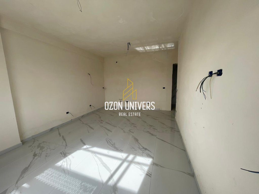 Apartament 1+1 për shitje tek Mali i Robit, Golem!! 4