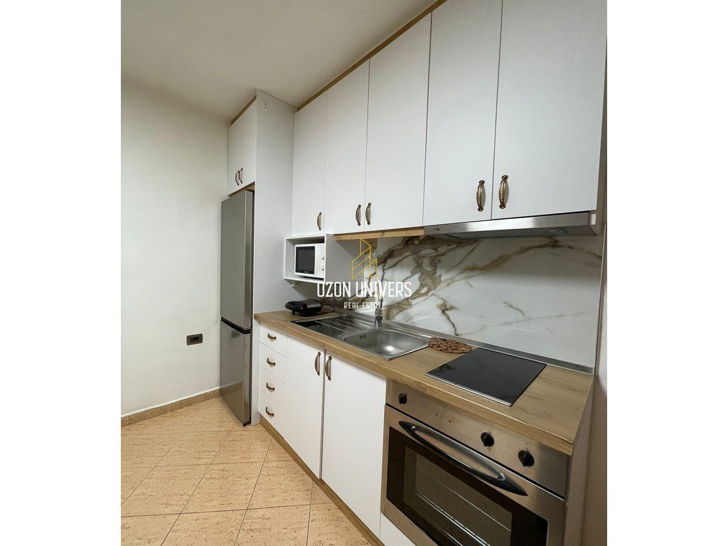 Apartament 1+1 me Qira – Tek Tregu Çam, Myslym Shyri 4