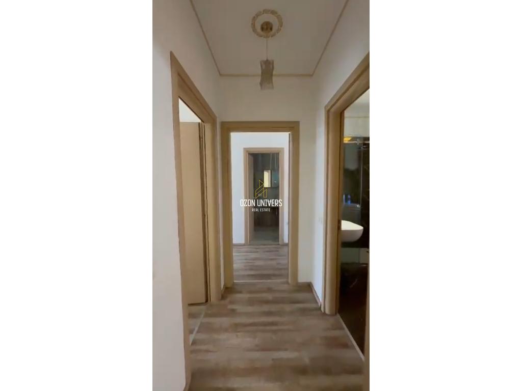Apartament 2+1+2 me post parkimi për qira tek Green City Residence 3
