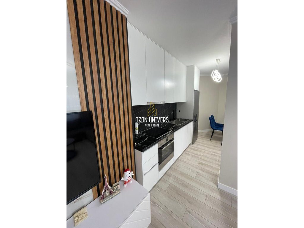 Apartament 1+1 për qira tek Rruga e Kosovarëve! 3