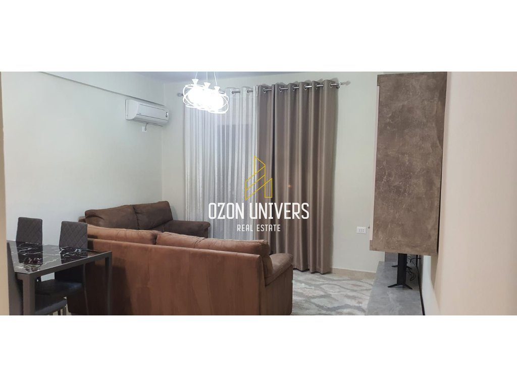 Apartament 1+1 për qira në Vasil Shanto, pranë Kesh-it, 550€!