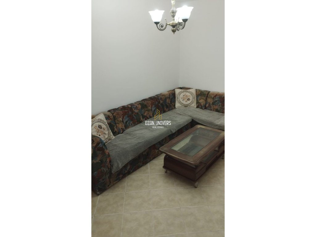 Apartament 1+1 për Qira, tek Stacioni i Trenit! 2