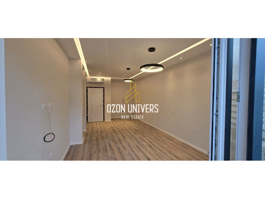 Apartament 1+1 për qira, tek Komuna e Parisit!