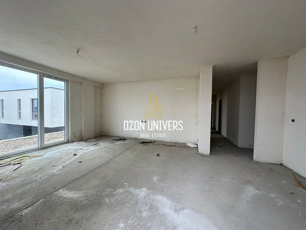 OKAZION! Apartament 3+1+Verandë për shitje tek Lakeside Residence, Liqeni i Farkës!