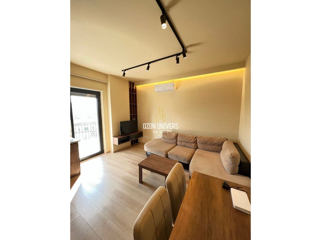 Apartament 1+1 për qira – Bulevardi “Zogu i Parë”, pranë Ministrisë së Drejtësisë!