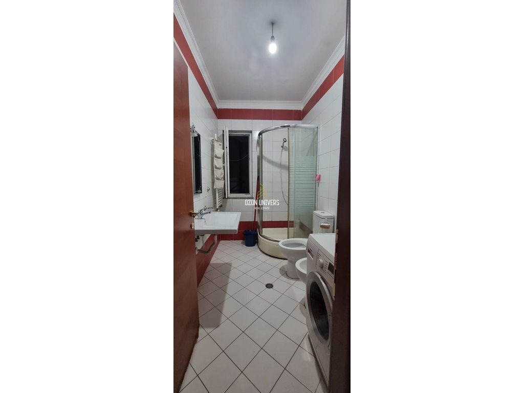 Apartament 1+1 me Qira, tek Kryqëzimi i Varri Bamit 4