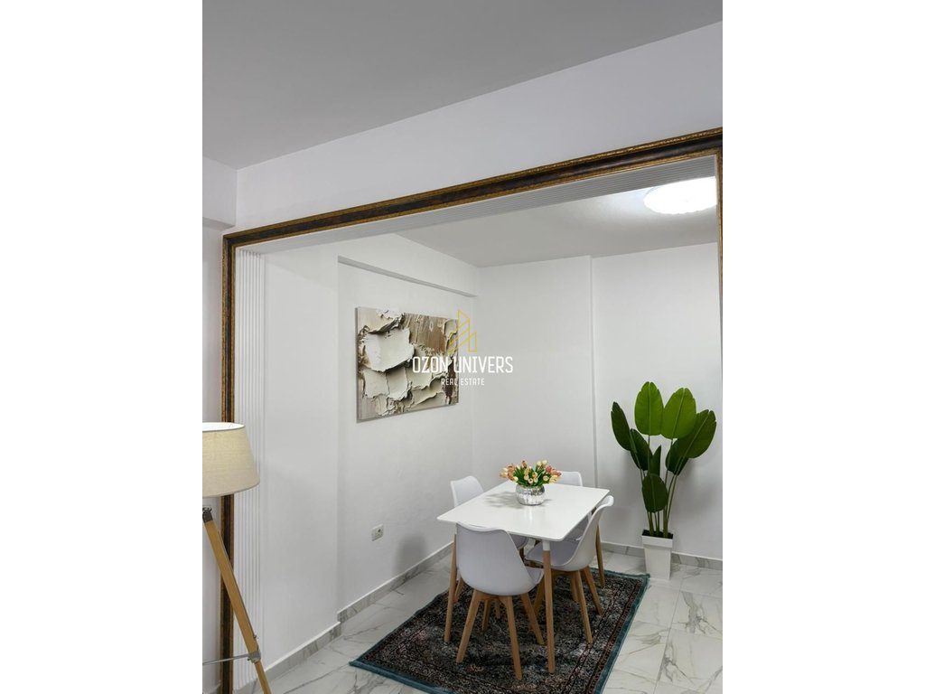 Apartament 2+1+2 për qira, tek Kompleksi Star, ish parku! 3