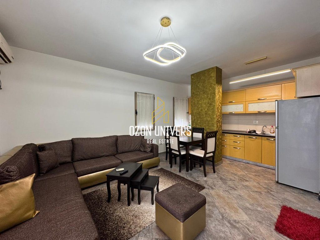 Apartament 1+1 për qira në Yzberisht! 2