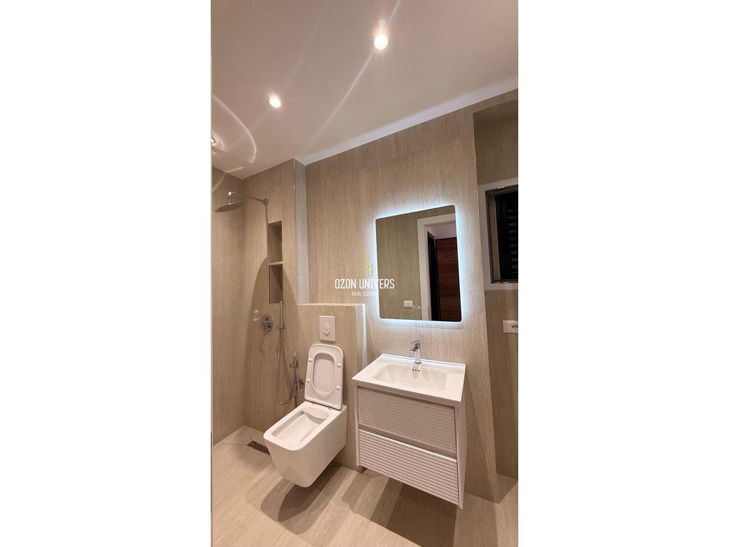 Apartament 1+1 për shitje,21-Dhjetori Rruga Muhamet Gjollesha ! 4