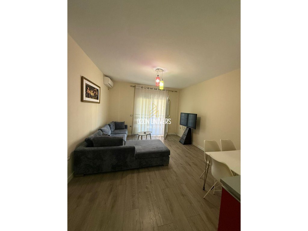 Apartament 1+1 për qira për AirBnb, tek Plazhi i Golemit 100m larg detit! 2