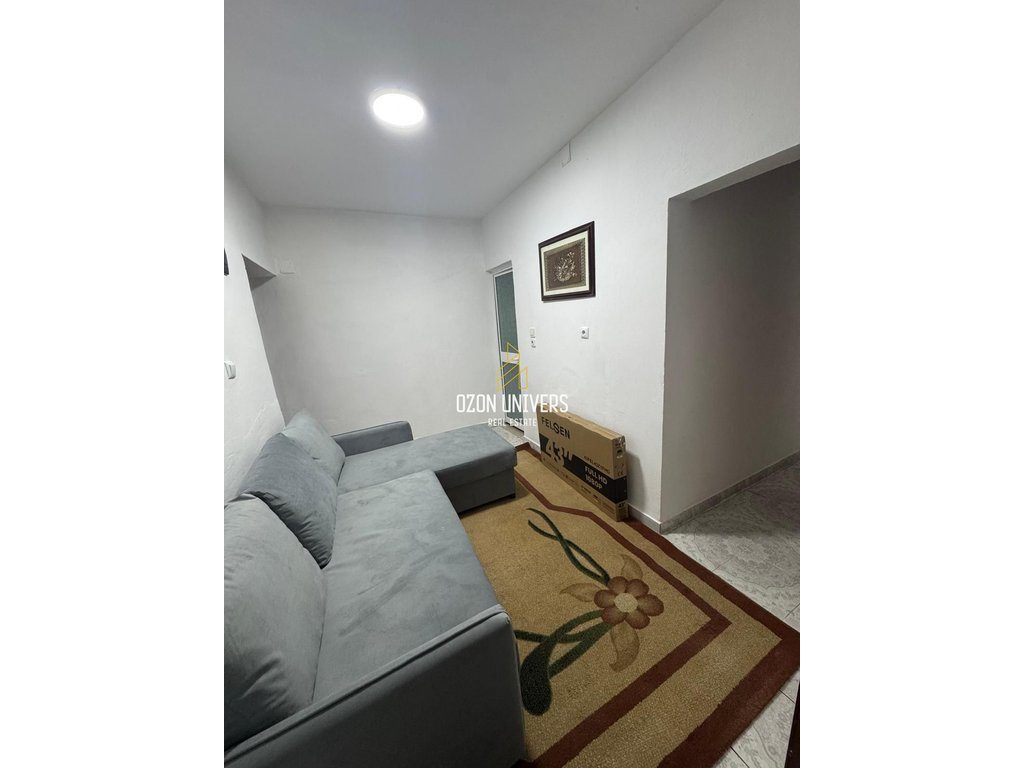 Apartament 1+1 për qira tek ish Stacioni i Fundit i Tiranës së Re!