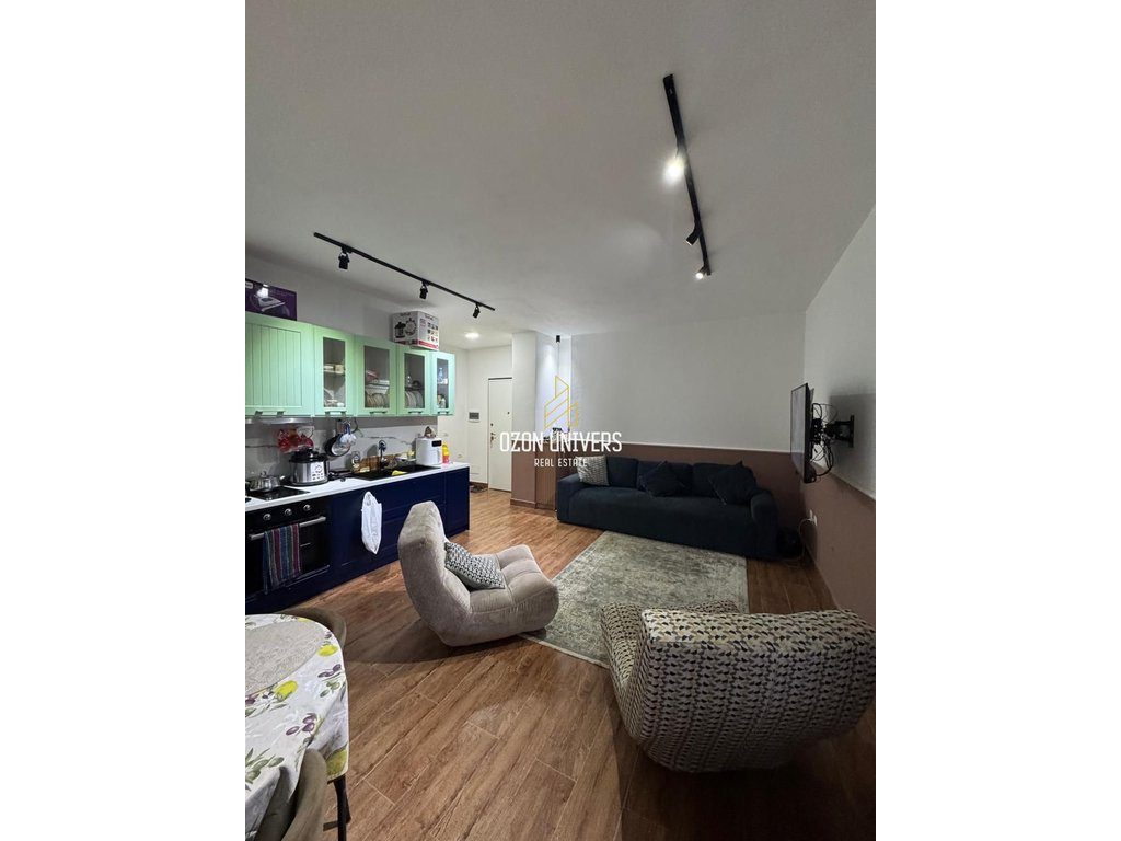Apartament 1+1 për shitje tek Pishat e Buta, Golem! 3