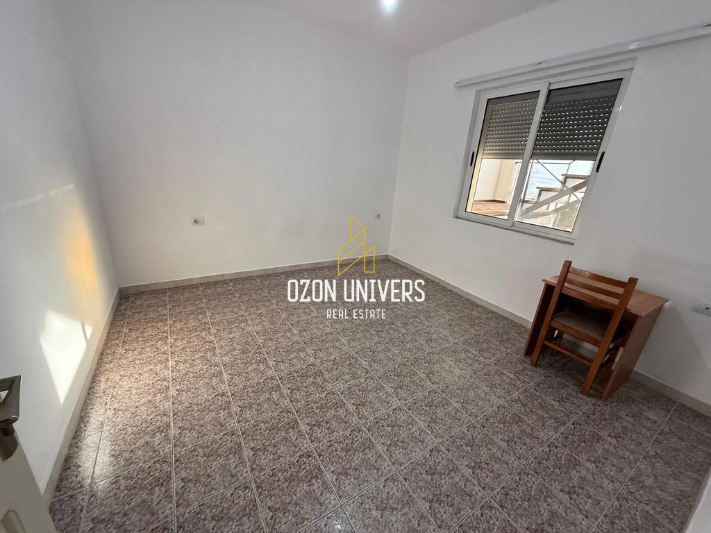 Ambient Biznesi për qira tek Myslym Shyri!