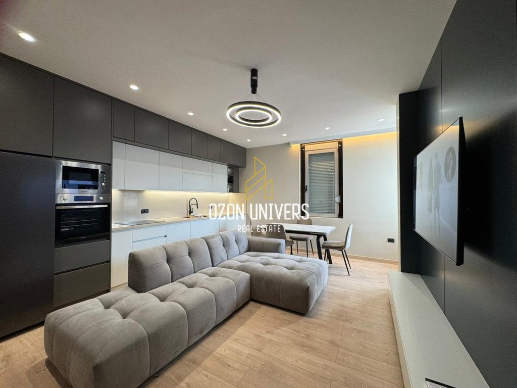 Apartament 3+1+2 për qira tek Kodra e Diellit!