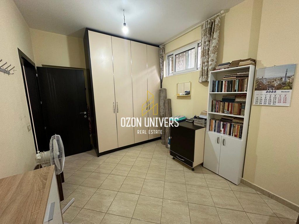 Apartament 1+1 me post parkmi për qira në Shkozë! 4