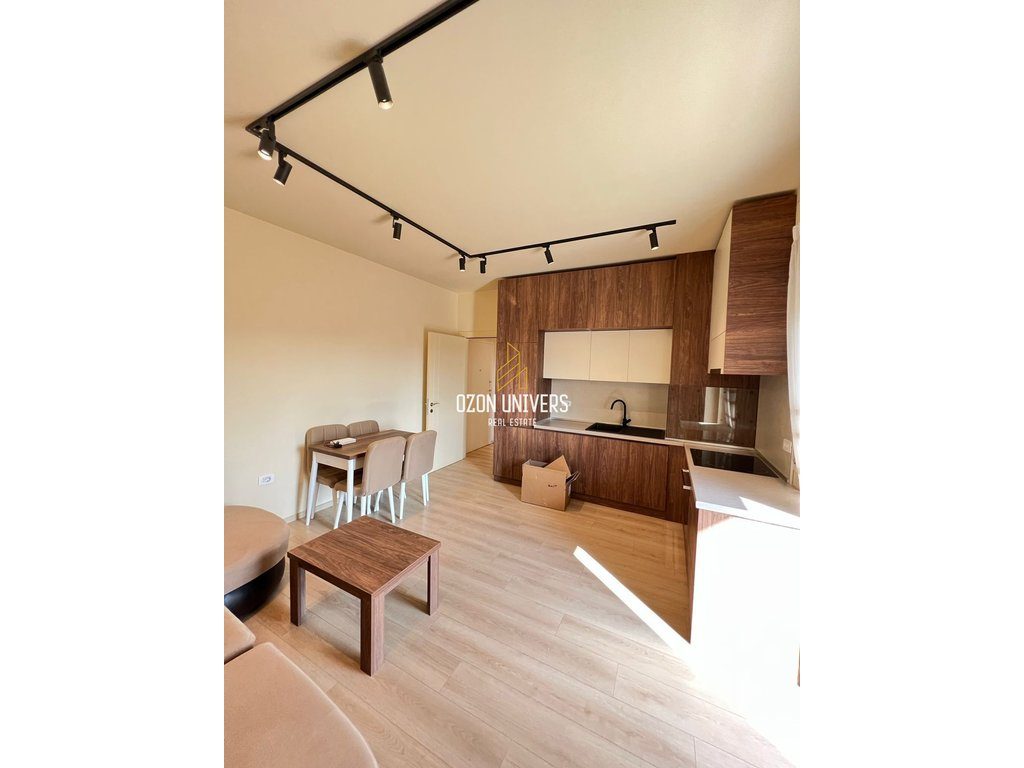 Apartament 1+1 për qira – Bulevardi “Zogu i Parë”, pranë Ministrisë së Drejtësisë! 2