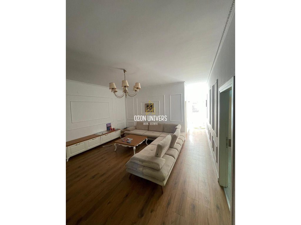 Apartament 3+1+2 me qira, në Bllok