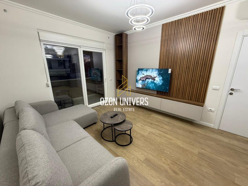 Apartament 1+1 për qira, tek Komuna e Parisit! 3