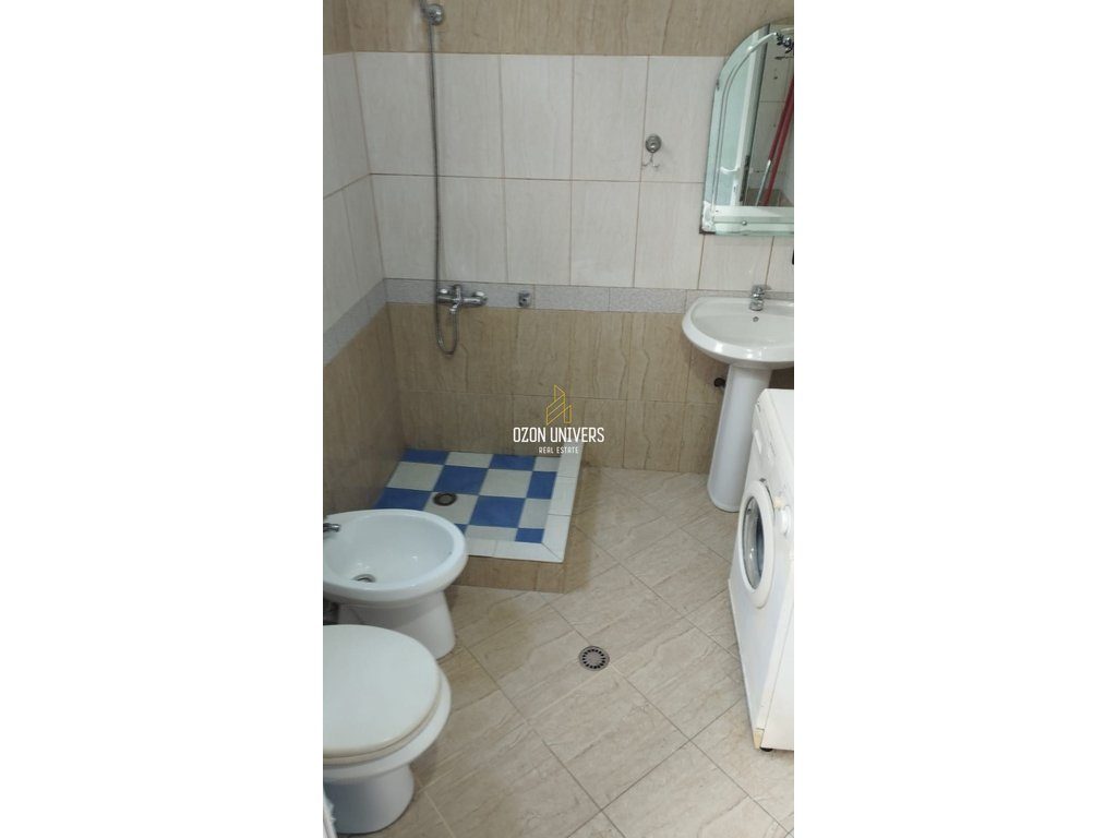 Apartament 1+1 për Qira, tek Stacioni i Trenit! 4