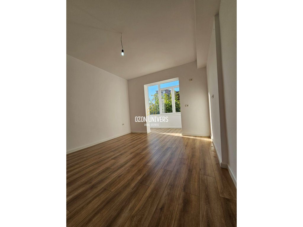 Apartament 1+1 për shitje në Rrugën e Kavajës! 2