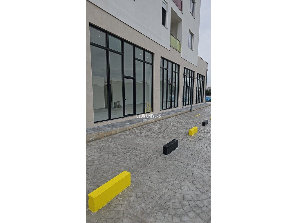 Ambient Biznesi për qira, në Astir! 1