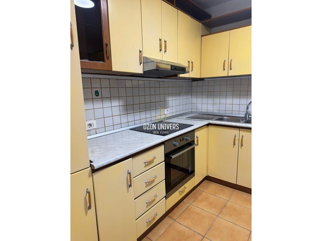 Apartament 2+1 për qira, në Shkozë! 3
