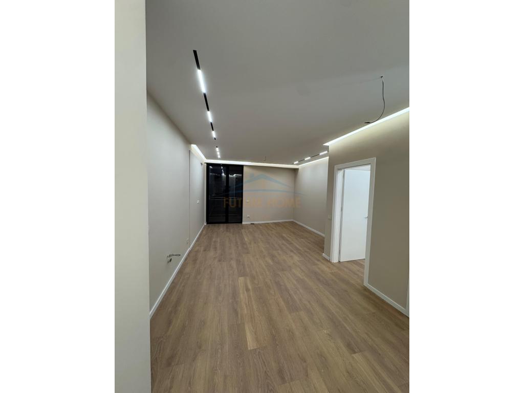 Shitet , Apartament 2+1 , Golden Tower , Tirane