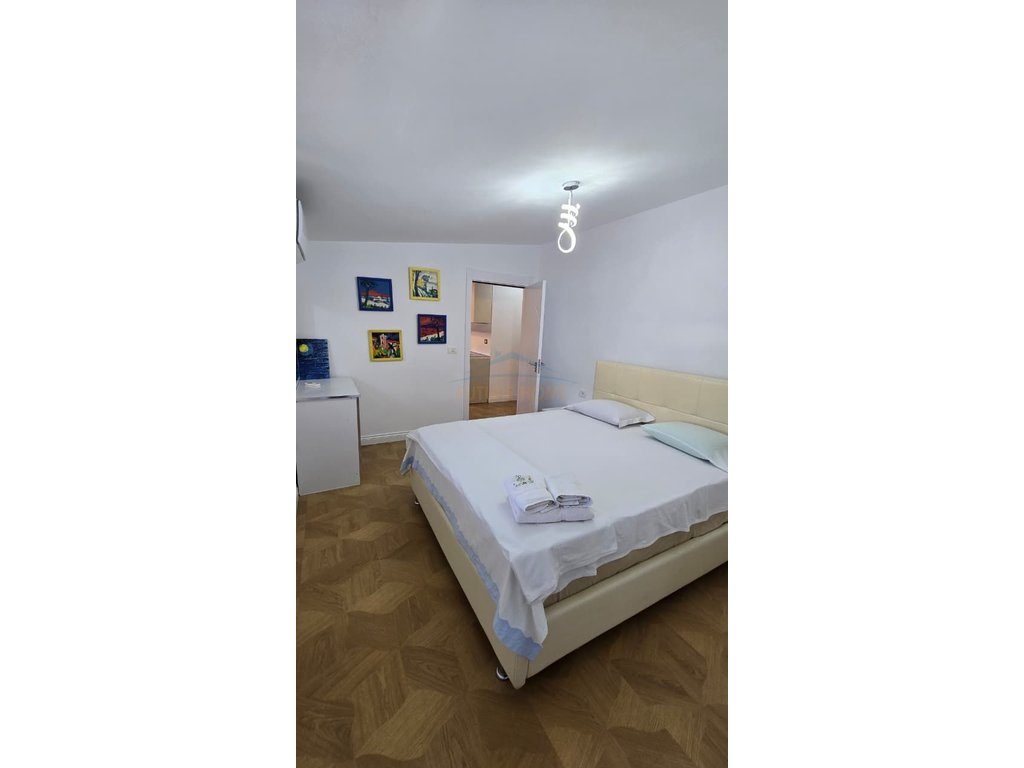 Shitet , Apartament 2+1 , Selite , Tirane 4