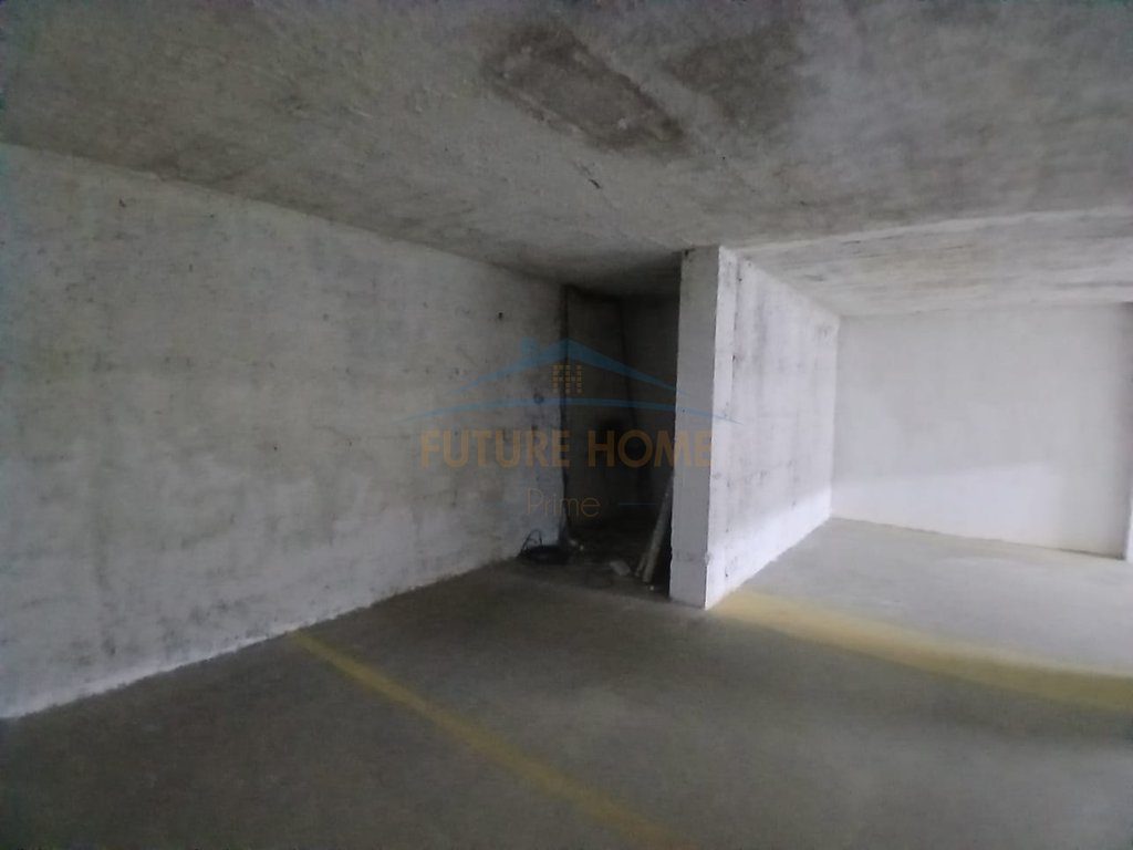 Qera , Garazh , Rruga e Kavajes , Tirane 3